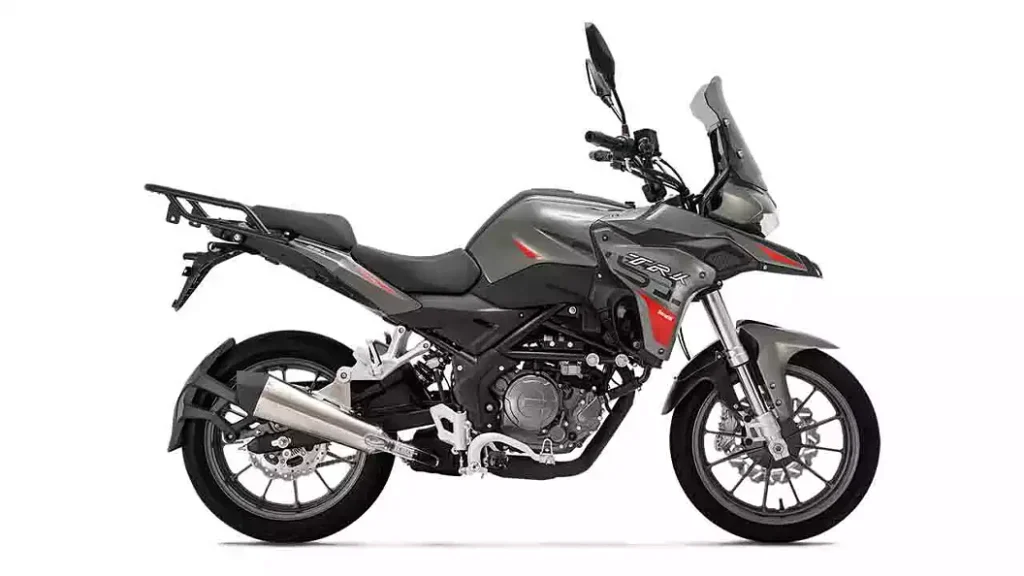 Benelli TRK 251